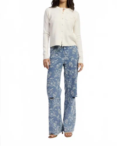 En Saison Floral Distressed Denim Pants In Blue Jean In Multi