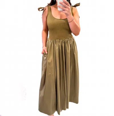 En Saison Roma Verde Ribbed Midi Dress In Khaki In Green