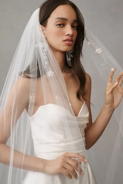 Enaura Vine Cathedral Veil In Green