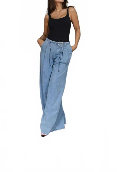Endless Blu. Mindi Ultra Wide Leg Pleated Trouser In Medium Wash In Blue