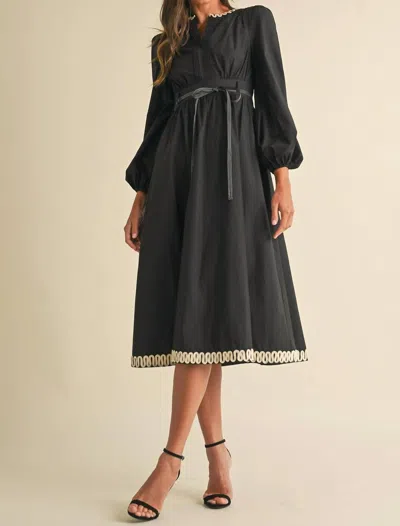 Endless Blu. Moment In Time Midi Dress In Black