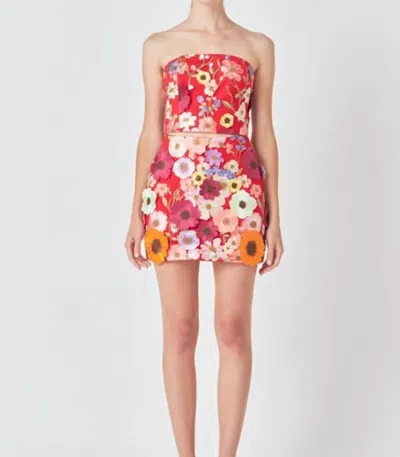 Endless Rose Floral Embroidered Top In Red