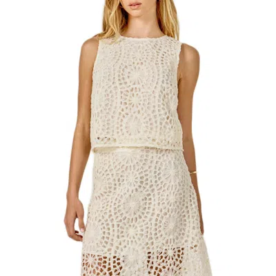 Endless Rose Texture Sleeveless Crop Top In White