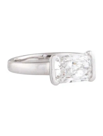 Pre-owned Engagement Ring 2.32ct Lab-grown Diamond Solitaire  In Multi