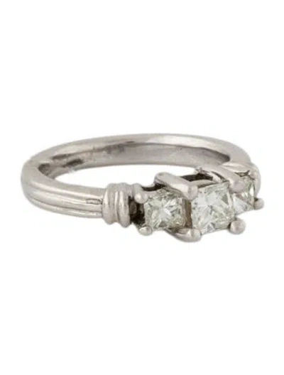 Pre-owned Engagement Ring Platinum Diamond Three-stone  In Multi