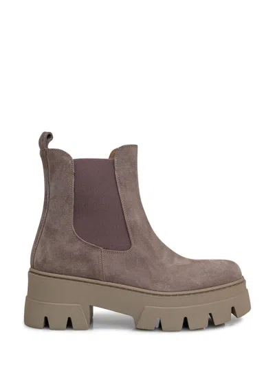 Ennequadro Boot Crust