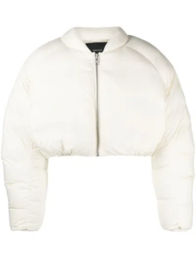 Entire Studios Pillow Cropped-daunenjacke In Cream