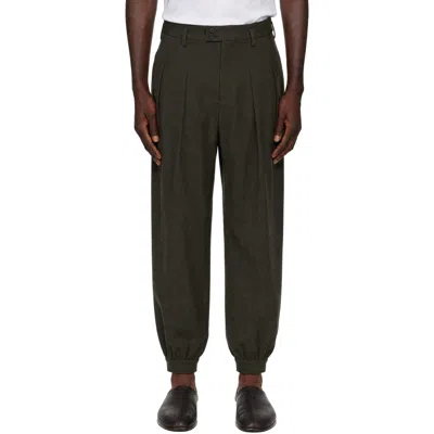 Entire Studios Tapered Pleated Casual Trousers In Green