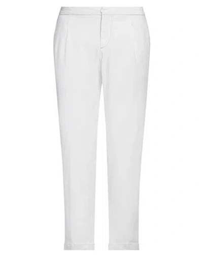 Entre Amis Man Jeans White Size 34 Cotton, Elastane