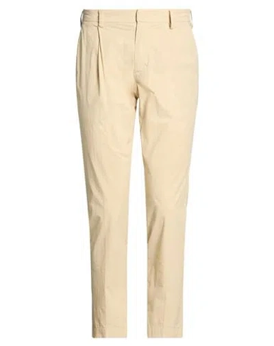 Entre Amis Man Pants Sand Size 35 Cotton, Elastane In Neutral