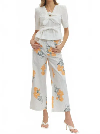 Entro Apricot Blooms Pants In Multi In White