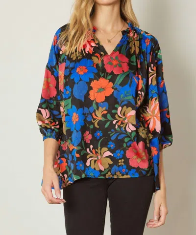Entro Bold Floral Print Top In Black In Multi