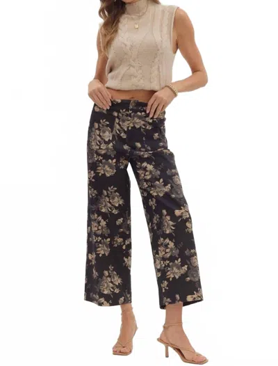 Entro Briar Rose Pants In Dark Floral In Black