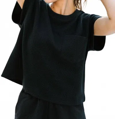 Entro Carefree Textured Top - Plus In Black