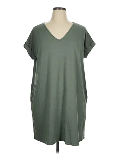 Pre-owned Entro Casual Dress In Green