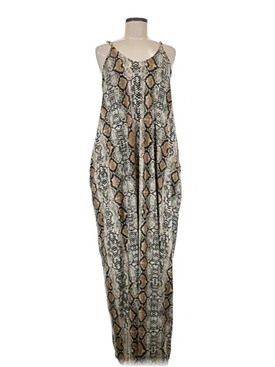 Pre-owned Entro Casual Dress In Silver