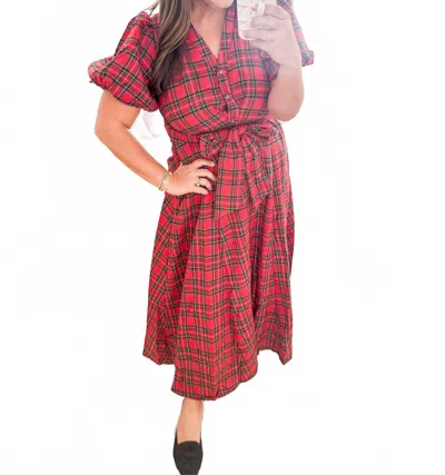 Entro Christmas Cheer Midi Dress In Red In Pink