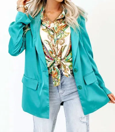Entro Claire Satin Blazer In Green