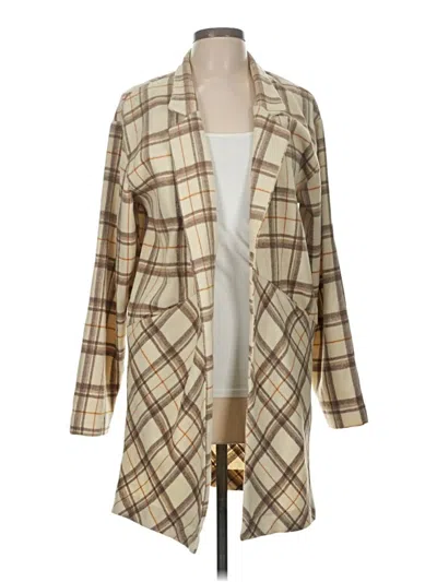 Pre-owned Entro Coat In Ivory