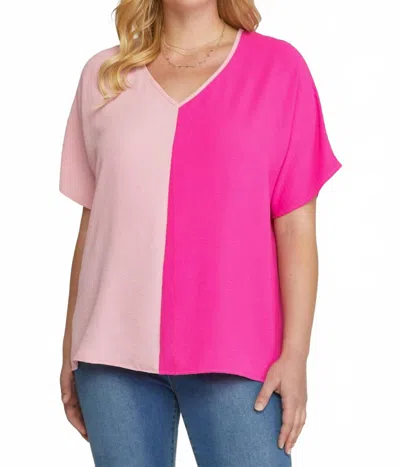 Entro Color Block V-neck Top In Pink