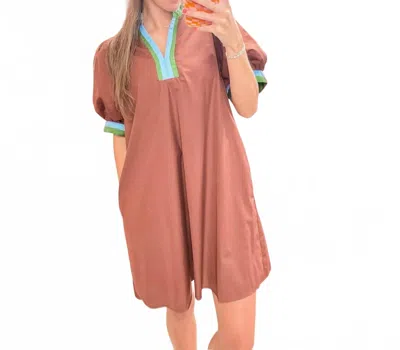 Entro Colorblock Trim Dress In Chocolate In Brown