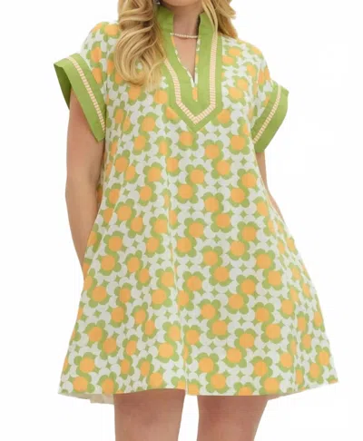 Entro Contrasting V-neck Mini Dress In Lime In Green