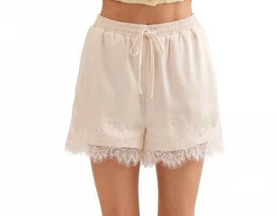 Entro Delicate Lace Shorts In Cream In White