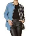 Entro Denim & Plaid Top In Navy In Blue