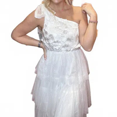 Entro Enchanted Garden Floral Midi Dress In Ivory In White