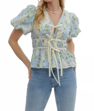 Entro Floral Print Short Bubble Sleeve Top In Blue