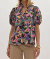 Entro Floral Print Short Sleeve Tiered Detail Blouse In Multicolor In Multi