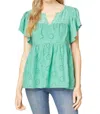 Entro Flutter Sleeve Eyelet Top In Green In Green