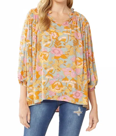 Entro Honor Floral Top In Multi In Animal Print