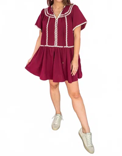 Entro In Every Detail Ric Rac Dress In Wine In Red