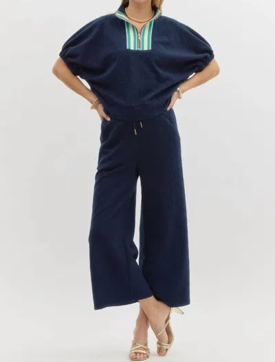 Entro Isla Set In Navy