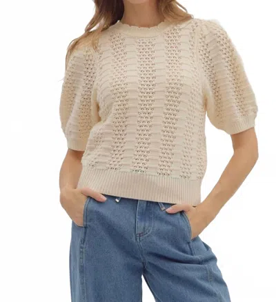 Entro Knit Expressions Short Sleeve Sweater In Ecru In White