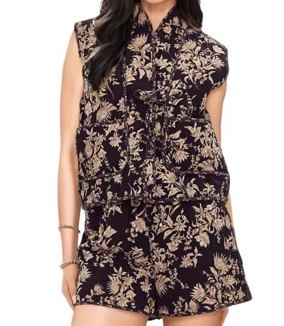 Entro Maxine Floral Print Quilted Vest & Short Set In Black