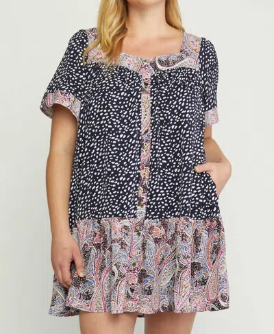 Entro Mixed Print Square Neck Dress - Plus In Navy In Black