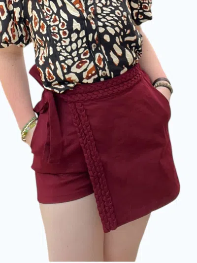 Entro On The Daily Skort In Wine In Red