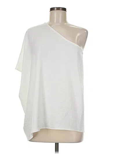 Pre-owned Entro Poncho In White