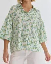 ENTRO PRINTED PUFF SLEEVE BUTTON UP TOP IN GREEN