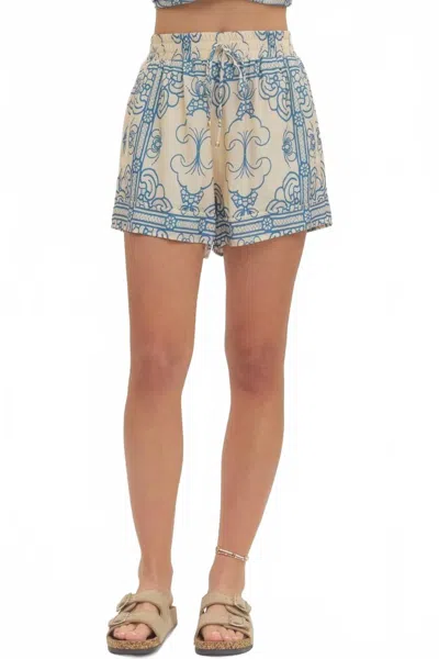 Entro Printed Shorts In Blue In Multi