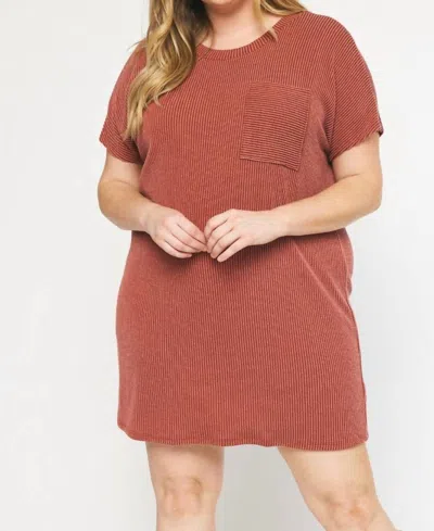 Entro Ribbed Mini Dress - Plus In Rust In Brown