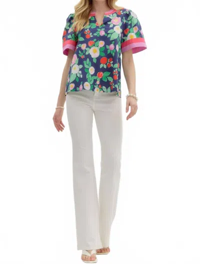Entro Rinna Floral Top In Multicolor With Pink Trim. In Green