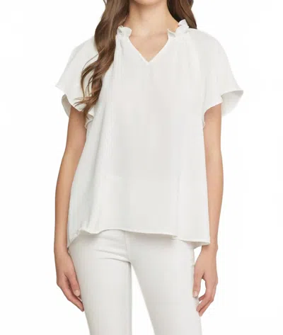 Entro Ruffled Flutter Sleeve Blouse In Off White