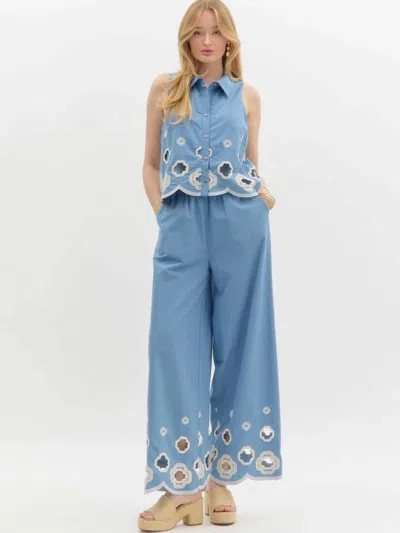 Entro Scallop Embroidered Hem Set In Blue In Silver