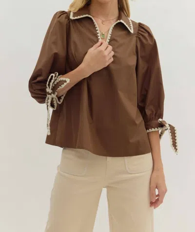 Entro Scallop Trim Blouse In Chocolate In Brown