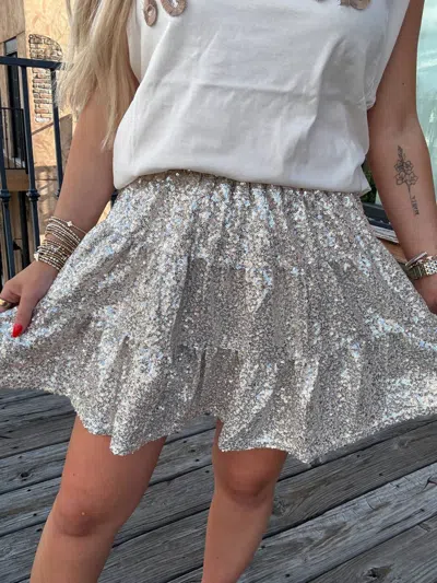 Entro Sequin Mini Tiered Skirt In Champagne In Black