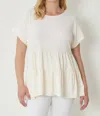 Entro Short Sleeve Tiered Tunic In Cream In White