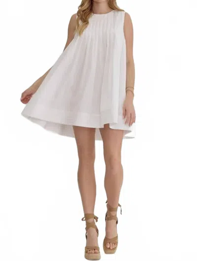 Entro Simply Chic Sleeveless Babydoll Dress In Cream In White